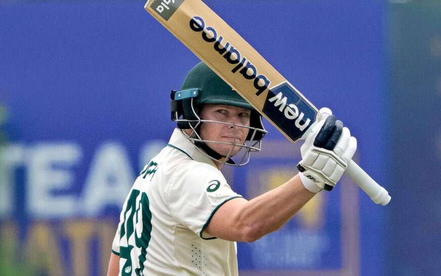 ടെസ്റ്റ് ക്രിക്കറ്റിൽ 10,000 തികച്ച് സ്റ്റീവ് സ്മിത്ത്