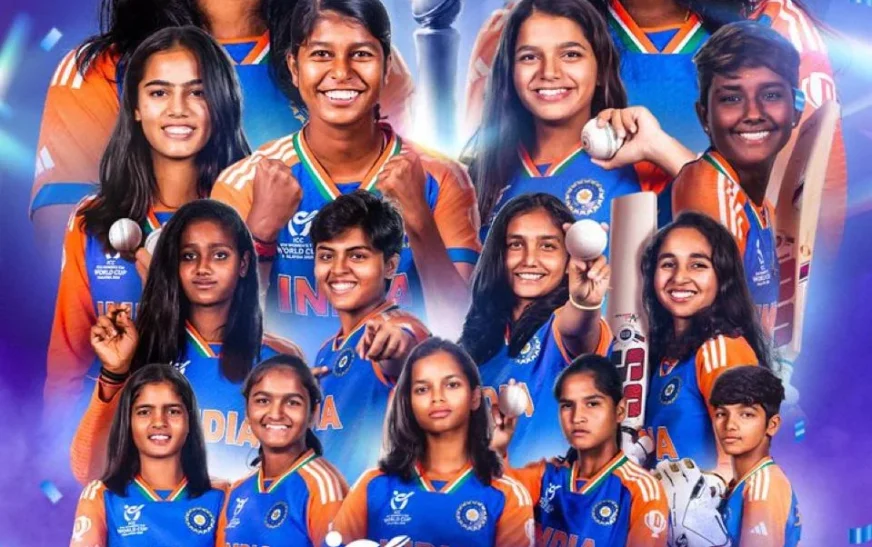 ലോകകപ്പിൽ ചാമ്പ്യൻമാരായ ഇന്ത്യൻ ടീമിന് അഞ്ച് കോടി രൂപ പാരിതോഷികം പ്രഖ്യാപിച്ച് ബിസിസിഐ