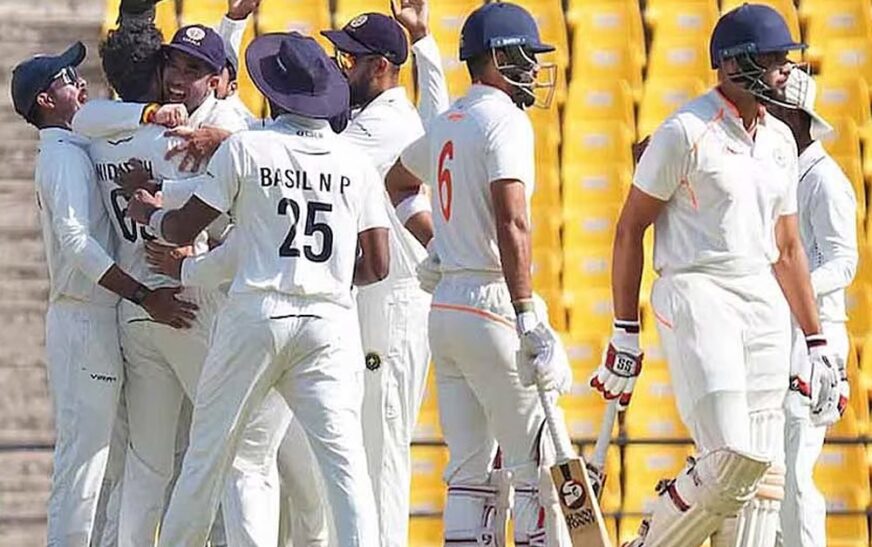 രഞ്ജി ട്രോഫി ഫൈനലിൽ കേരളത്തിനെതിരേ വിദർഭ ശക്തമായ നിലയിൽ