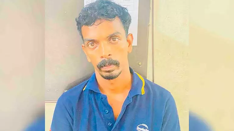 കോഴിക്കോട് യുവതിക്ക് നേരെ ആസിഡ് ആക്രമണം; മുന്‍ ഭര്‍ത്താവ് പിടിയില്‍