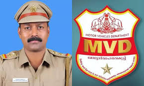 കോട്ടയത്ത് മോട്ടോര്‍ വാഹന വകുപ്പ് ഉദ്യോഗസ്ഥൻ കാറിനുള്ളില്‍ മരിച്ച നിലയില്‍