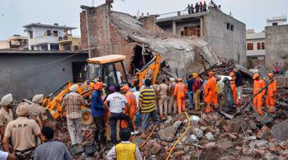 പഞ്ചാബില്‍ പടക്കനിര്‍മാണ ഫാക്ടറിയില്‍ സ്‌ഫോടനം; 25-ലധികം ആളുകള്‍ക്ക് പരിക്ക്, 5 മരണം,