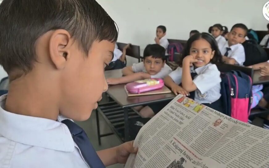 ക്ലാസിൽ ദിവസവും പത്രം വായിക്കണം ചർച്ച ചെയ്യണം; സ്കൂളുകൾക്ക് സർക്കാർ മാർഗരേഖ