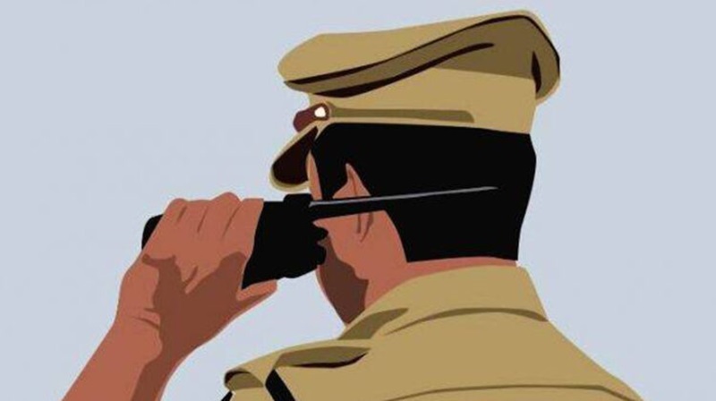 റ​വ​ന്യു വ​കു​പ്പി​ൽ സൂ​ക്ഷി​ച്ച എ​ട്ട​ര പ​വ​ന്‍ സ്വ​ർ​ണ്ണം മു​ക്കു​പ​ണ്ട​മാ​യി