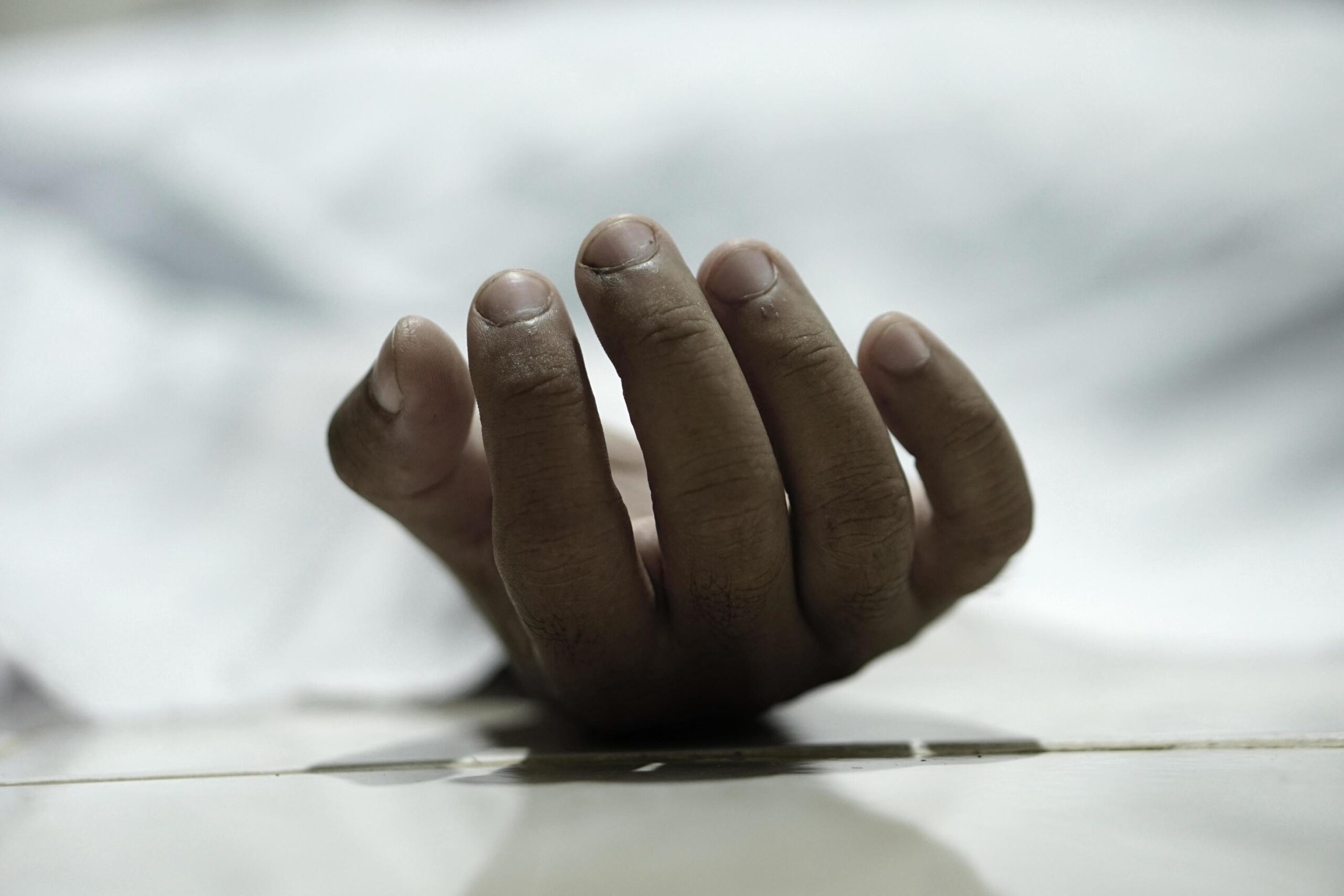 കൊല്ലത്ത് കന്യാസ്ത്രീയെ തൂങ്ങിമരിച്ച നിലയിൽ കണ്ടെത്തി