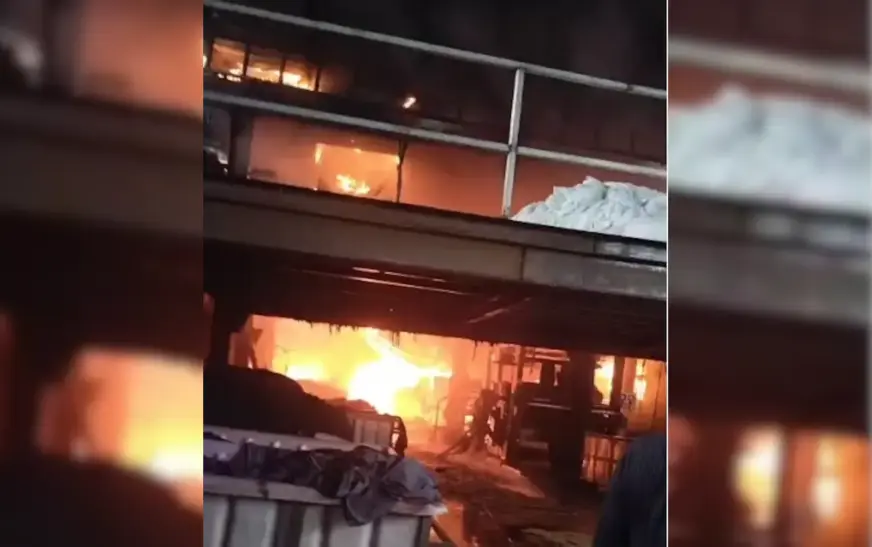 വസ്ത്രനിർമ്മാണശാലയിൽ സ്ഫോടനം; രണ്ട് പേർ മരിച്ചു, 20 പേർക്ക് പരിക്ക്