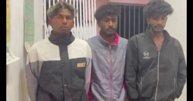 വിനോദസഞ്ചാരികളെ മർദ്ദിച്ച സംഭവത്തില്‍ വധശ്രമത്തിന് കേസെടുത്തു