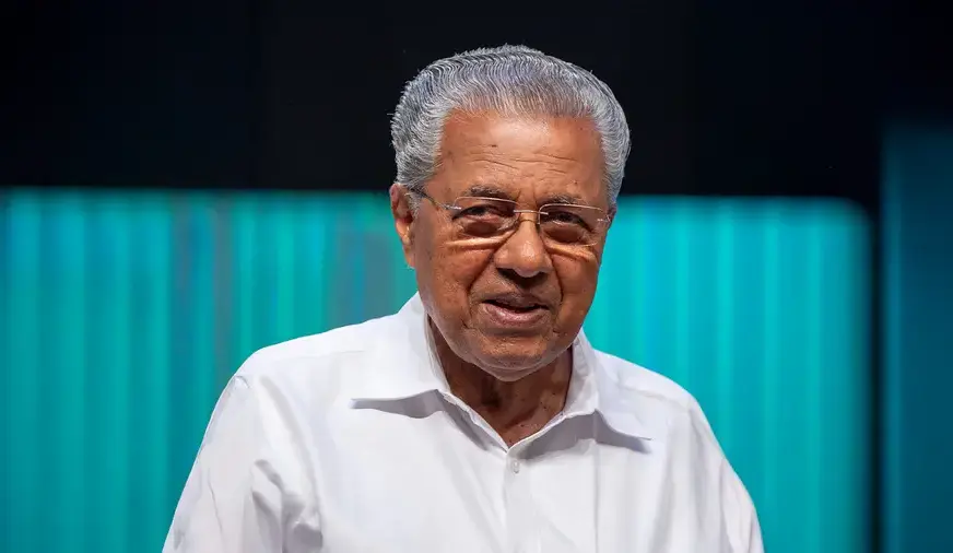 മൂന്നു ദിവസത്തെ സന്ദർശനത്തിനായി  കേരള മുഖ്യമന്ത്രി നാളെ ദുബായിലേക്ക്