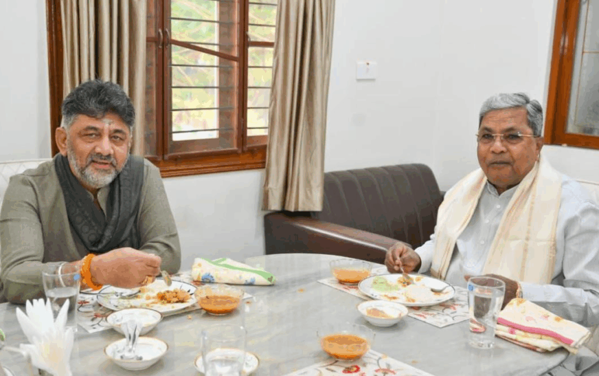 മുഖ്യമന്ത്രിയുമായി ഡി.കെ.ശിവകുമാർ കൂടിക്കാഴ്ച നടത്തി