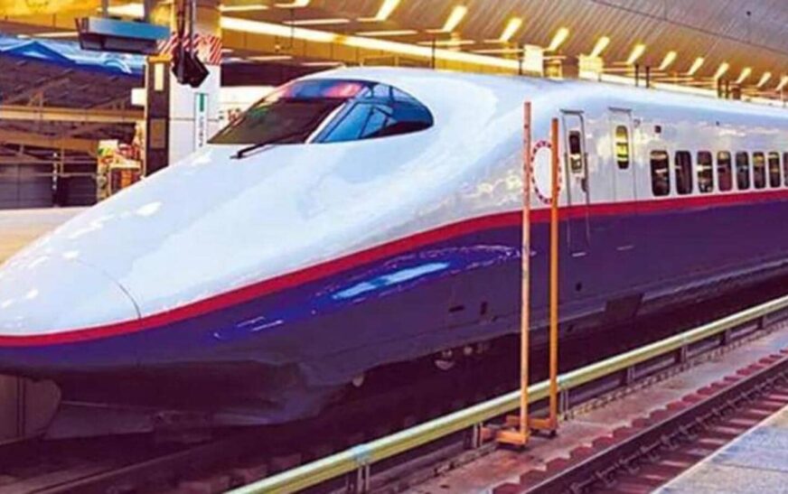 ഇന്ത്യയുടെ ആദ്യ ബുള്ളറ്റ് ട്രെയിൻ: 2027ലെ സ്വാതന്ത്ര്യദിനത്തിൽ ഓടിത്തുടങ്ങും