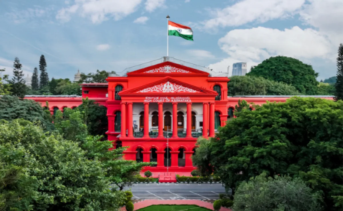 പ്രസവശേഷം ഇഷ്ടഭക്ഷണം കഴിക്കാനും ടിവി കാണാനും അനുവദിച്ചില്ല; യുവതി നൽകിയ ഗാർഹിക പീഡനക്കേസ് കർണാടക ഹൈക്കോടതി തള്ളി