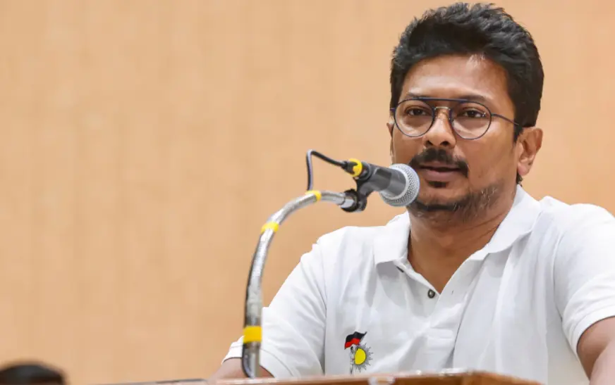 മത്സരം എഐഎഡിഎംകെയും ഡിഎംകെയും തമ്മിൽ: ഉദയനിധി സ്റ്റാലിൻ