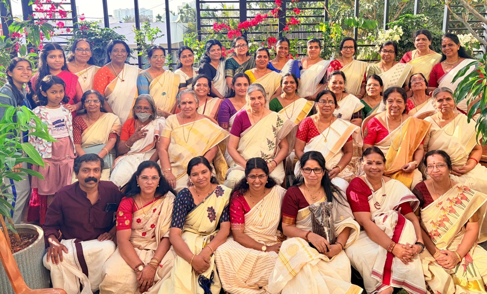 കൃഷ്ണ കൃപാസാഗരം നാരായണീയം സമര്‍പ്പണവും സത്സംഗവും
