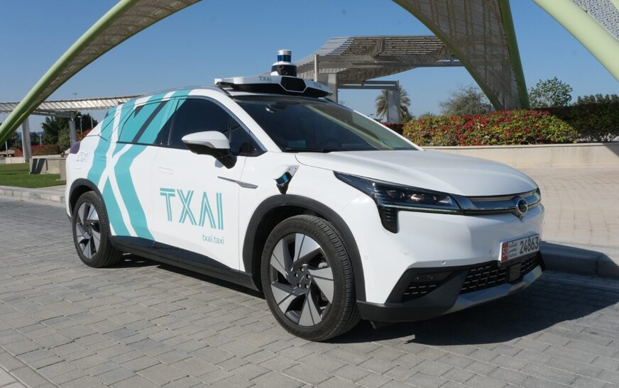 പ്രവാസികൾക്ക് ഇനി സെൽഫ് ഡ്രൈവിംഗ് ടാക്‌സികളിൽ യാത്ര ചെയ്യാം