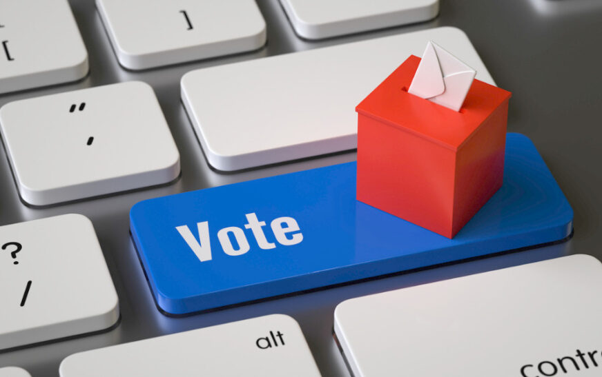 എ​റ​ണാ​കു​ള​ത്ത് വ്യാ​പ​ക​മാ​യി ക​ള്ള​വോ​ട്ട് പ​രാ​തി