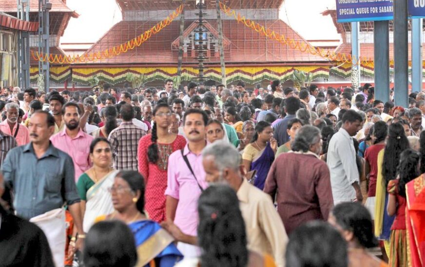 ഗുരുവായൂരിൽ ഓൺലൈൻ ക്യൂ സംവിധാനം വരുന്നു, വഴിപാടുകൾക്ക് ഗൂഗിൾ പേയും
