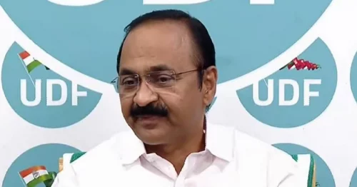 ദുരിതാശ്വാസ ക്യാമ്പുകൾ സന്ദർശിച്ച് മുഖ്യമന്ത്രി; പത്തനംതിട്ടയ്ക്ക് പ്രത്യേക പരിഗണന