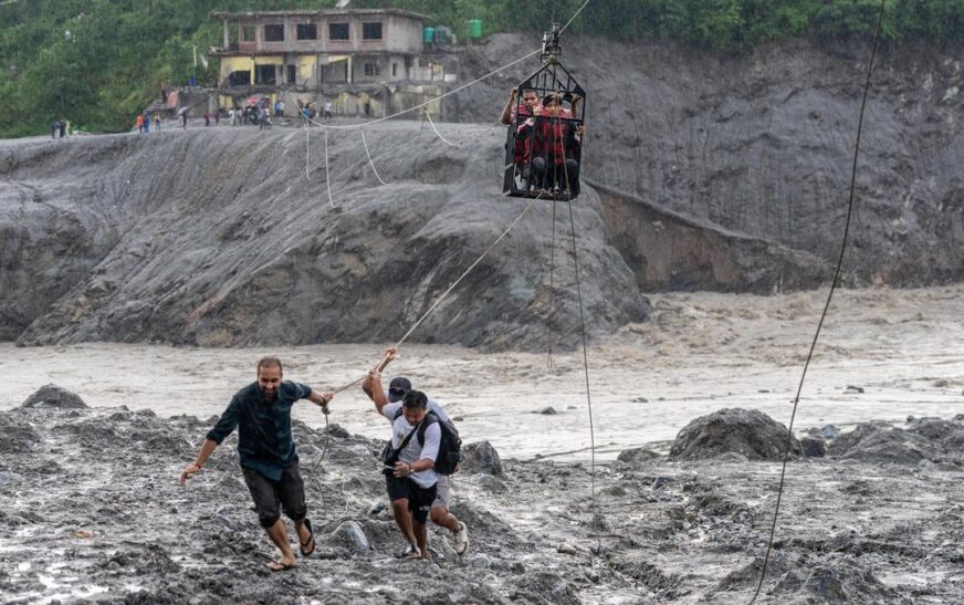 നേപ്പാൾ മിന്നൽ പ്രളയം: മരണസംഖ്യ 1,250 ആയി; 4875 പേരെ കാണാനില്ല, മലയാളികളെക്കുറിച്ച് സൂചനയില്ല