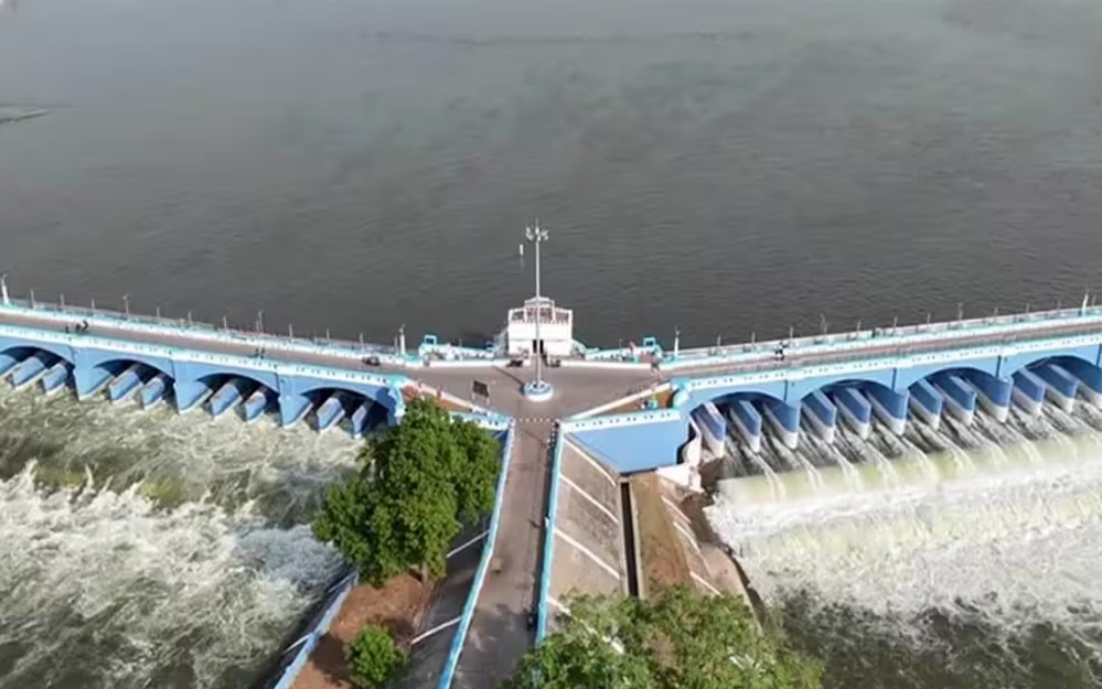 തമിഴ്‌നാടിന് നൽകേണ്ട കാവേരി ജലം പകുതിയായി കുറയ്ക്കണമെന്ന് കർണാടക