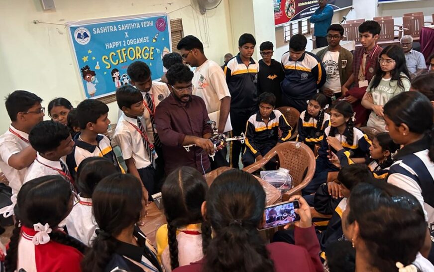 ശാസ്ത്രസാഹിത്യ വേദി ശാസ്ത്ര സെമിനാർ സംഘടിപ്പിച്ചു